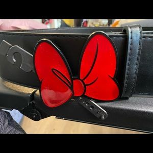 Buckledown Disney Minnie Mouse Bow Wide Belt, size Large